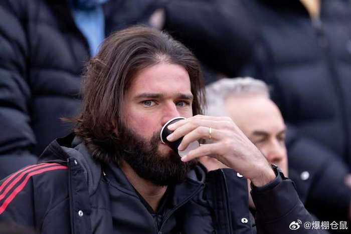 罗马诺曝尤文图斯瞄准利物浦门将阿利森，巴西人持开放态度